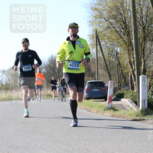 06.04.2025 - 44. Internationalen Wilhelmsburger Insellauf Jannik Wohlers http://msf.ph/oto/7621927 06.04.2025 10:16:13 Laufen 3400, 4223, 1448, 31, 4323, 3132 meine-sportfotos.de