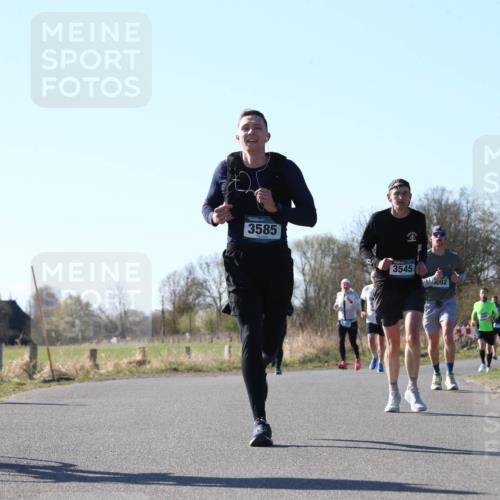 06.04.2025 - 44. Internationalen Wilhelmsburger Insellauf Jannik Wohlers http://msf.ph/oto/7621943 06.04.2025 10:16:21 Laufen 3585, 3545, 092, 31, 4321 meine-sportfotos.de