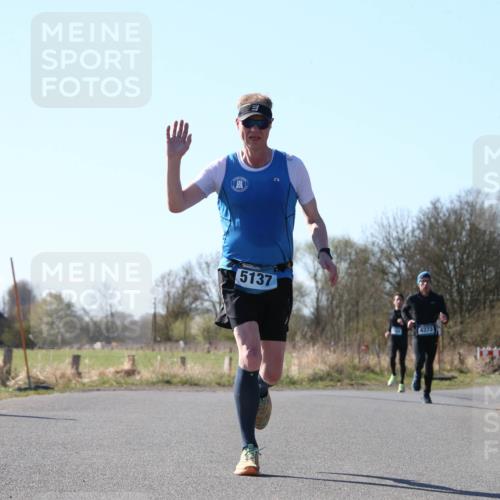 06.04.2025 - 44. Internationalen Wilhelmsburger Insellauf Jannik Wohlers http://msf.ph/oto/7621976 06.04.2025 10:16:37 Laufen 5137, 4373, 314 meine-sportfotos.de