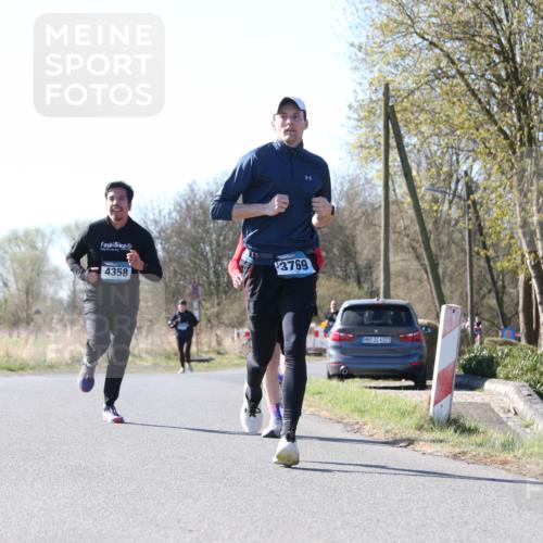 06.04.2025 - 44. Internationalen Wilhelmsburger Insellauf Jannik Wohlers http://msf.ph/oto/7621999 06.04.2025 10:17:01 Laufen 4358, 3769, 31, 4323 meine-sportfotos.de