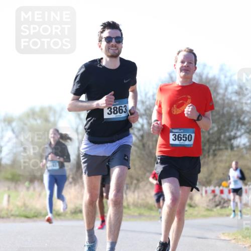 06.04.2025 - 44. Internationalen Wilhelmsburger Insellauf Jannik Wohlers http://msf.ph/oto/7622046 06.04.2025 10:17:34 Laufen 3863, 3650 meine-sportfotos.de