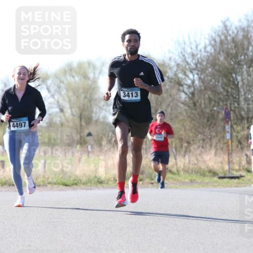 06.04.2025 - 44. Internationalen Wilhelmsburger Insellauf Jannik Wohlers http://msf.ph/oto/7622054 06.04.2025 10:17:36 Laufen 4497, 3413, 3049 meine-sportfotos.de