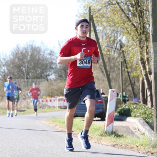 06.04.2025 - 44. Internationalen Wilhelmsburger Insellauf Jannik Wohlers http://msf.ph/oto/7622078 06.04.2025 10:17:46 Laufen 3463, 3049 meine-sportfotos.de
