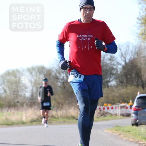 06.04.2025 - 44. Internationalen Wilhelmsburger Insellauf Jannik Wohlers http://msf.ph/oto/7622103 06.04.2025 10:17:58 Laufen 10, 198, 1, 531, 2, 3 meine-sportfotos.de