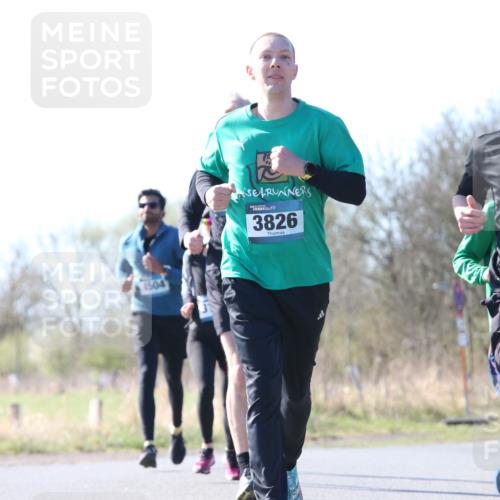 06.04.2025 - 44. Internationalen Wilhelmsburger Insellauf Jannik Wohlers http://msf.ph/oto/7622145 06.04.2025 10:18:13 Laufen 3826, 335 meine-sportfotos.de