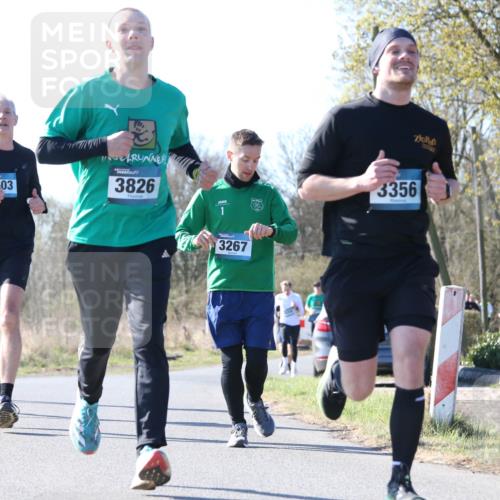 06.04.2025 - 44. Internationalen Wilhelmsburger Insellauf Jannik Wohlers http://msf.ph/oto/7622146 06.04.2025 10:18:14 Laufen 450, 3, 603, 3826, 3356, 3267 meine-sportfotos.de