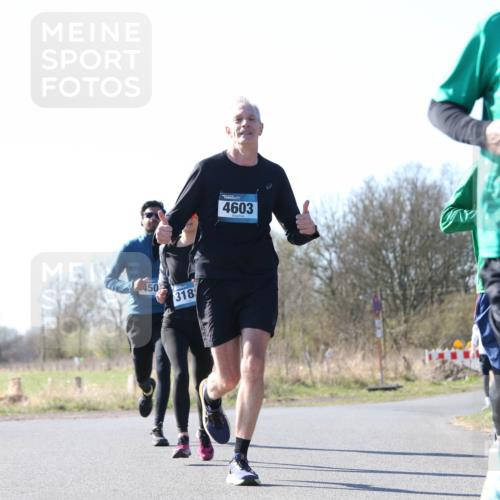 06.04.2025 - 44. Internationalen Wilhelmsburger Insellauf Jannik Wohlers http://msf.ph/oto/7622149 06.04.2025 10:18:15 Laufen 50, 318, 4603, 3826 meine-sportfotos.de