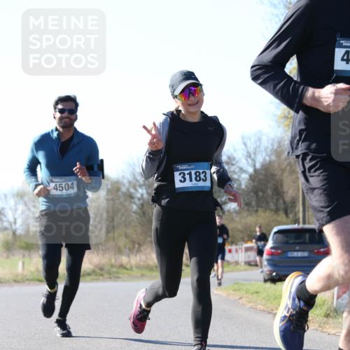 06.04.2025 - 44. Internationalen Wilhelmsburger Insellauf Jannik Wohlers http://msf.ph/oto/7622158 06.04.2025 10:18:17 Laufen 4504, 3183, 4603 meine-sportfotos.de