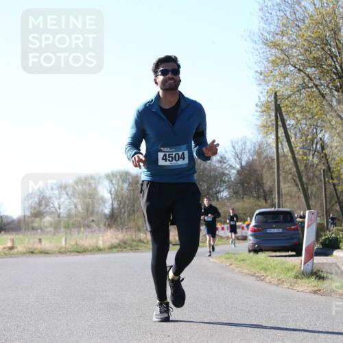 06.04.2025 - 44. Internationalen Wilhelmsburger Insellauf Jannik Wohlers http://msf.ph/oto/7622165 06.04.2025 10:18:19 Laufen 4504, 31, 4323, 3 meine-sportfotos.de