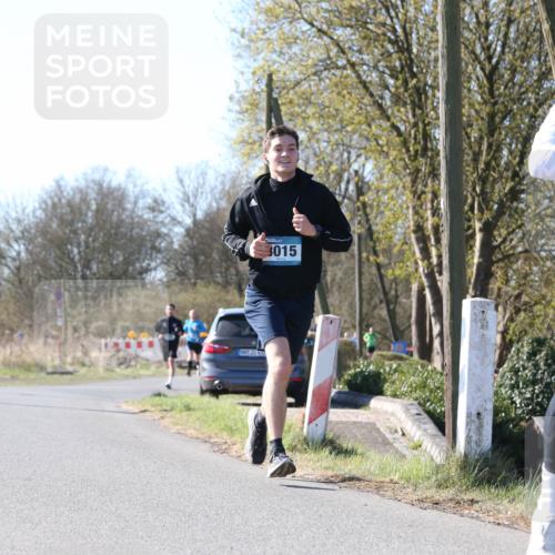 06.04.2025 - 44. Internationalen Wilhelmsburger Insellauf Jannik Wohlers http://msf.ph/oto/7622171 06.04.2025 10:18:26 Laufen 3777, 3015 meine-sportfotos.de