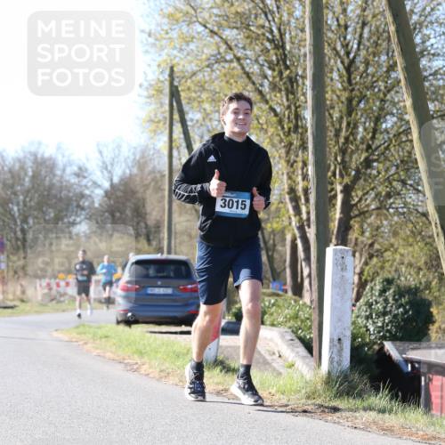 06.04.2025 - 44. Internationalen Wilhelmsburger Insellauf Jannik Wohlers http://msf.ph/oto/7622174 06.04.2025 10:18:26 Laufen 3015 meine-sportfotos.de