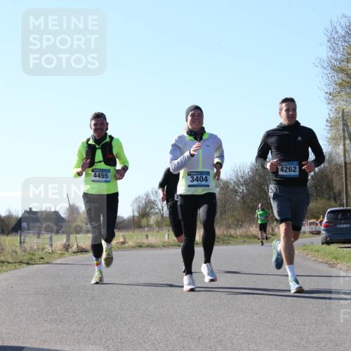 06.04.2025 - 44. Internationalen Wilhelmsburger Insellauf Jannik Wohlers http://msf.ph/oto/7622200 06.04.2025 10:18:48 Laufen 4455, 3404, 4262, 31, 4321 meine-sportfotos.de
