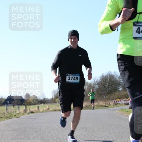 06.04.2025 - 44. Internationalen Wilhelmsburger Insellauf Jannik Wohlers http://msf.ph/oto/7622213 06.04.2025 10:18:50 Laufen 3749, 4455 meine-sportfotos.de