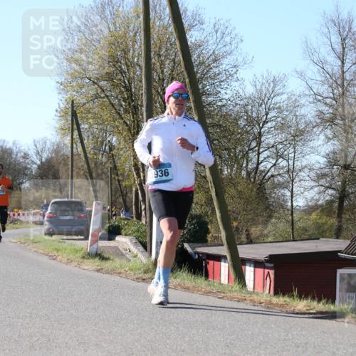 06.04.2025 - 44. Internationalen Wilhelmsburger Insellauf Jannik Wohlers http://msf.ph/oto/7622260 06.04.2025 10:19:37 Laufen 4178, 936 meine-sportfotos.de
