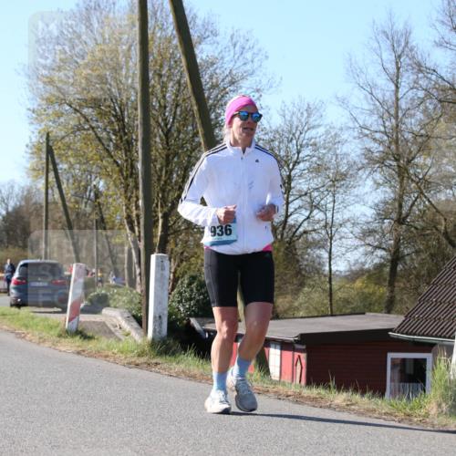 06.04.2025 - 44. Internationalen Wilhelmsburger Insellauf Jannik Wohlers http://msf.ph/oto/7622263 06.04.2025 10:19:38 Laufen 936 meine-sportfotos.de