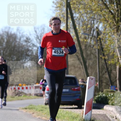 06.04.2025 - 44. Internationalen Wilhelmsburger Insellauf Jannik Wohlers http://msf.ph/oto/7622297 06.04.2025 10:20:00 Laufen 11063, 4534 meine-sportfotos.de