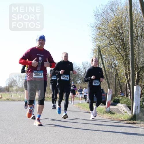 06.04.2025 - 44. Internationalen Wilhelmsburger Insellauf Jannik Wohlers http://msf.ph/oto/7622298 06.04.2025 10:20:05 Laufen 3602, 5098, 5084, 5067 meine-sportfotos.de