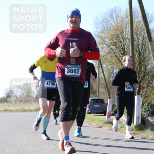06.04.2025 - 44. Internationalen Wilhelmsburger Insellauf Jannik Wohlers http://msf.ph/oto/7622303 06.04.2025 10:20:06 Laufen 4396, 3602, 4, 5067 meine-sportfotos.de