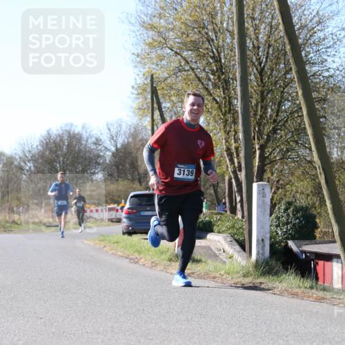 06.04.2025 - 44. Internationalen Wilhelmsburger Insellauf Jannik Wohlers http://msf.ph/oto/7622363 06.04.2025 10:20:38 Laufen 31, 4323, 3139 meine-sportfotos.de