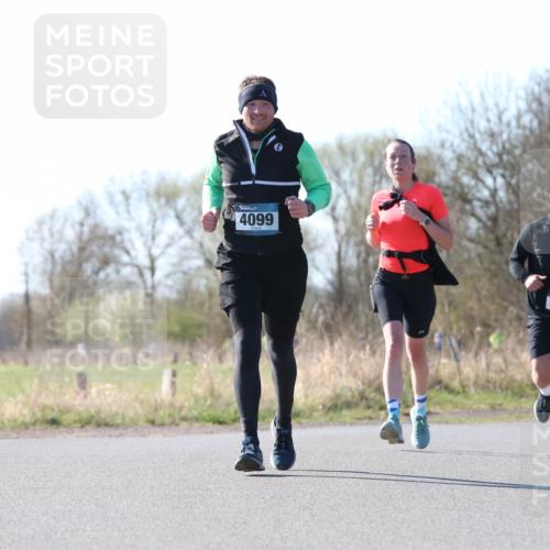 06.04.2025 - 44. Internationalen Wilhelmsburger Insellauf Jannik Wohlers http://msf.ph/oto/7622385 06.04.2025 10:20:55 Laufen 4099, 3350 meine-sportfotos.de