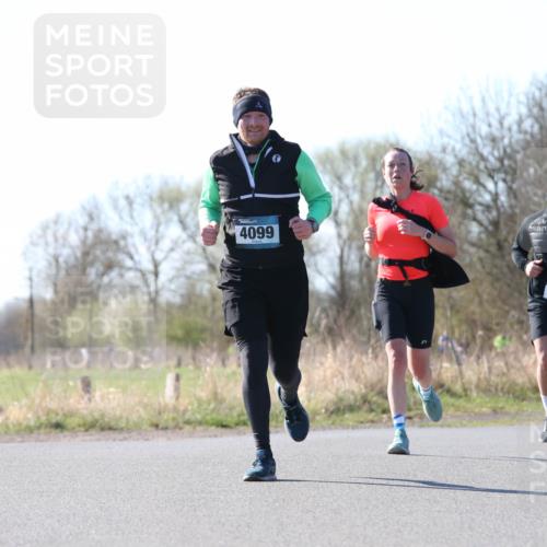 06.04.2025 - 44. Internationalen Wilhelmsburger Insellauf Jannik Wohlers http://msf.ph/oto/7622386 06.04.2025 10:20:56 Laufen 4099, 3350 meine-sportfotos.de