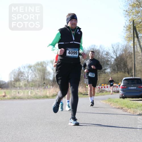 06.04.2025 - 44. Internationalen Wilhelmsburger Insellauf Jannik Wohlers http://msf.ph/oto/7622392 06.04.2025 10:20:58 Laufen 4099, 3350, 1408, 31, 6323 meine-sportfotos.de