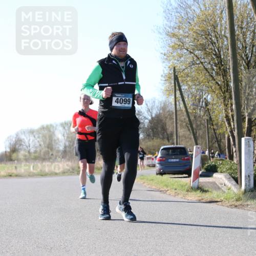 06.04.2025 - 44. Internationalen Wilhelmsburger Insellauf Jannik Wohlers http://msf.ph/oto/7622397 06.04.2025 10:20:59 Laufen 4099, 145, 316223 meine-sportfotos.de