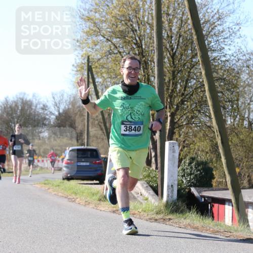 06.04.2025 - 44. Internationalen Wilhelmsburger Insellauf Jannik Wohlers http://msf.ph/oto/7622412 06.04.2025 10:21:09 Laufen 4990, 3840 meine-sportfotos.de