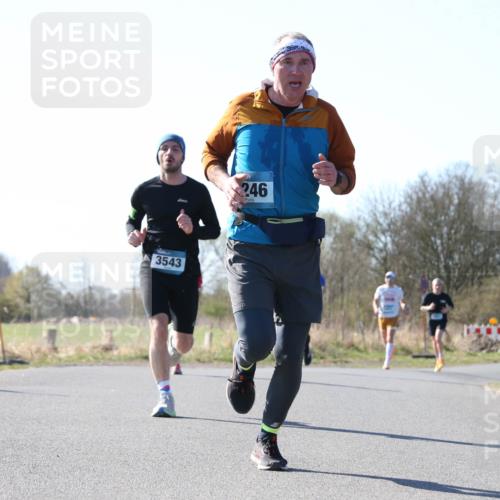 06.04.2025 - 44. Internationalen Wilhelmsburger Insellauf Jannik Wohlers http://msf.ph/oto/7622431 06.04.2025 10:21:21 Laufen 3543, 246, 8, 31, 4523 meine-sportfotos.de