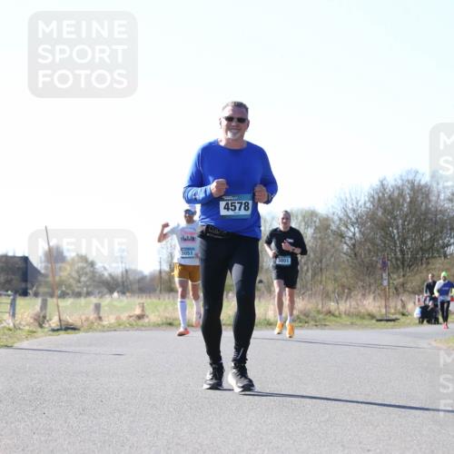 06.04.2025 - 44. Internationalen Wilhelmsburger Insellauf Jannik Wohlers http://msf.ph/oto/7622453 06.04.2025 10:21:28 Laufen 4578, 5051, 3801, 31, 4321 meine-sportfotos.de