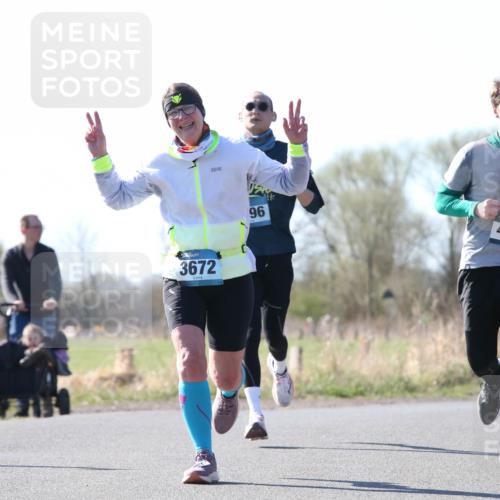 06.04.2025 - 44. Internationalen Wilhelmsburger Insellauf Jannik Wohlers http://msf.ph/oto/7622503 06.04.2025 10:21:51 Laufen 3672, 96, 4579 meine-sportfotos.de