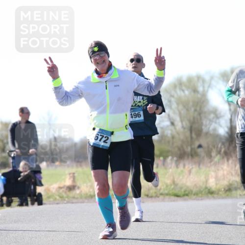 06.04.2025 - 44. Internationalen Wilhelmsburger Insellauf Jannik Wohlers http://msf.ph/oto/7622504 06.04.2025 10:21:52 Laufen 672, 1496, 0, 4579 meine-sportfotos.de