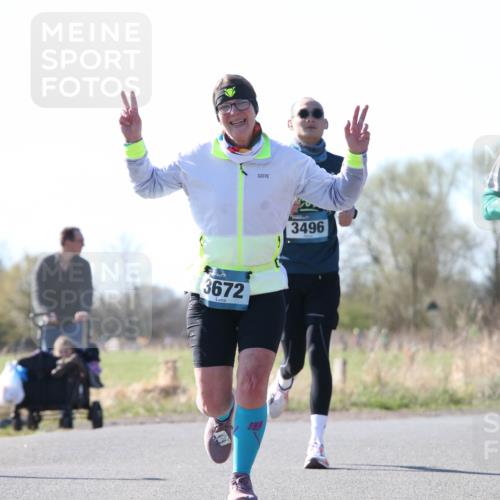 06.04.2025 - 44. Internationalen Wilhelmsburger Insellauf Jannik Wohlers http://msf.ph/oto/7622507 06.04.2025 10:21:52 Laufen 3672, 3496, 00, 4579 meine-sportfotos.de