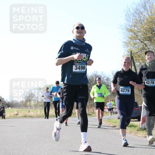 06.04.2025 - 44. Internationalen Wilhelmsburger Insellauf Jannik Wohlers http://msf.ph/oto/7622518 06.04.2025 10:21:55 Laufen 9, 3496, 3346, 4279, 4278 meine-sportfotos.de