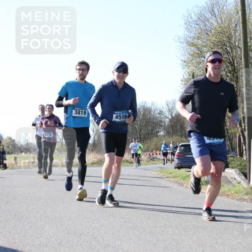 06.04.2025 - 44. Internationalen Wilhelmsburger Insellauf Jannik Wohlers http://msf.ph/oto/7622534 06.04.2025 10:21:59 Laufen 4118, 3819, 4515, 31, 43, 4344, 3346 meine-sportfotos.de