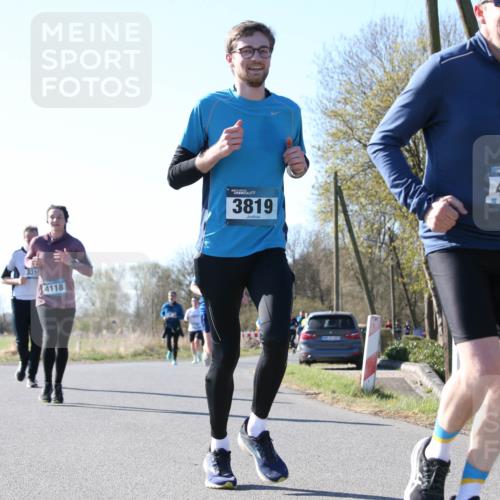 06.04.2025 - 44. Internationalen Wilhelmsburger Insellauf Jannik Wohlers http://msf.ph/oto/7622539 06.04.2025 10:22:00 Laufen 3319, 4118, 3819, 4515 meine-sportfotos.de