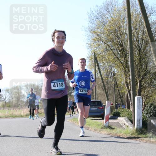 06.04.2025 - 44. Internationalen Wilhelmsburger Insellauf Jannik Wohlers http://msf.ph/oto/7622546 06.04.2025 10:22:02 Laufen 178, 4118, 4470, 31, 4321 meine-sportfotos.de