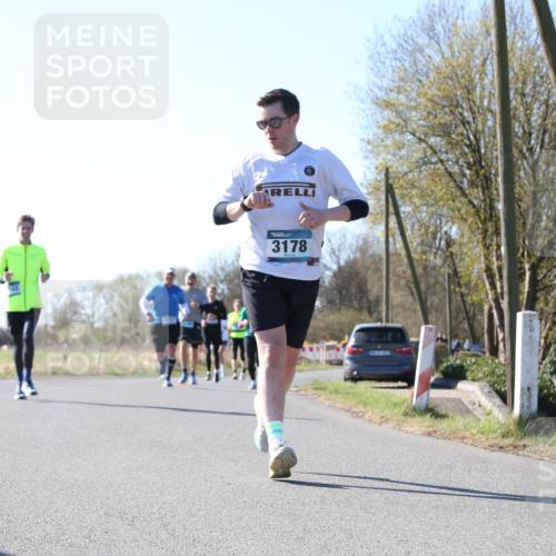 06.04.2025 - 44. Internationalen Wilhelmsburger Insellauf Jannik Wohlers http://msf.ph/oto/7622566 06.04.2025 10:22:10 Laufen 3178 meine-sportfotos.de