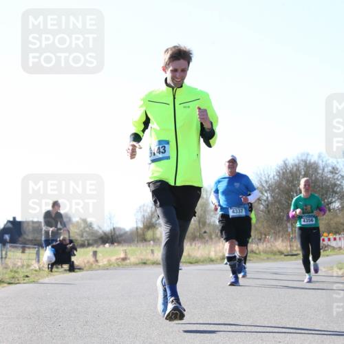 06.04.2025 - 44. Internationalen Wilhelmsburger Insellauf Jannik Wohlers http://msf.ph/oto/7622570 06.04.2025 10:22:12 Laufen 5143, 27, 4337, 4356, 31, 4321 meine-sportfotos.de