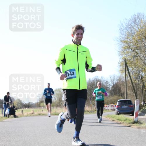 06.04.2025 - 44. Internationalen Wilhelmsburger Insellauf Jannik Wohlers http://msf.ph/oto/7622575 06.04.2025 10:22:13 Laufen 5143, 4356 meine-sportfotos.de