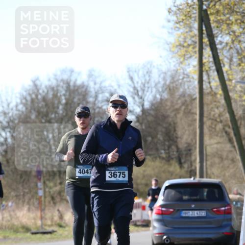 06.04.2025 - 44. Internationalen Wilhelmsburger Insellauf Jannik Wohlers http://msf.ph/oto/7622600 06.04.2025 10:22:33 Laufen 4047, 3675, 31, 4323 meine-sportfotos.de