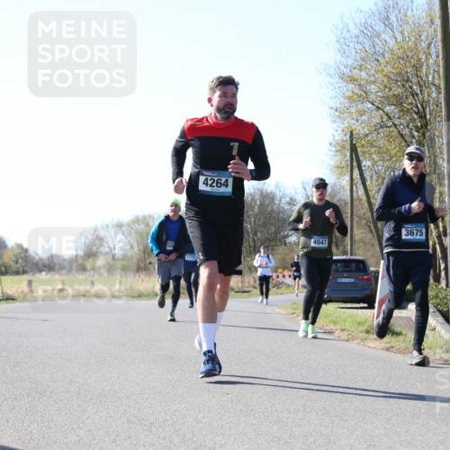 06.04.2025 - 44. Internationalen Wilhelmsburger Insellauf Jannik Wohlers http://msf.ph/oto/7622606 06.04.2025 10:22:35 Laufen 4264, 4047, 1449, 31, 4323, 3675 meine-sportfotos.de