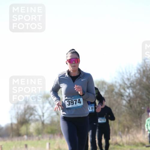 06.04.2025 - 44. Internationalen Wilhelmsburger Insellauf Jannik Wohlers http://msf.ph/oto/7622667 06.04.2025 10:22:57 Laufen 3974, 3472 meine-sportfotos.de