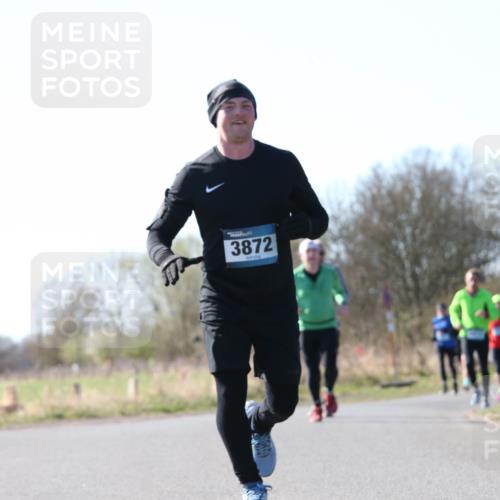 06.04.2025 - 44. Internationalen Wilhelmsburger Insellauf Jannik Wohlers http://msf.ph/oto/7622681 06.04.2025 10:23:03 Laufen 3872 meine-sportfotos.de