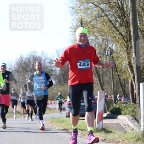 06.04.2025 - 44. Internationalen Wilhelmsburger Insellauf Jannik Wohlers http://msf.ph/oto/7622693 06.04.2025 10:23:14 Laufen 3417, 3833, 4359 meine-sportfotos.de