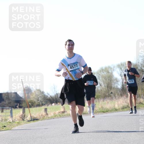 06.04.2025 - 44. Internationalen Wilhelmsburger Insellauf Jannik Wohlers http://msf.ph/oto/7622715 06.04.2025 10:23:20 Laufen 4577, 1389, 3076, 3171, 4065 meine-sportfotos.de