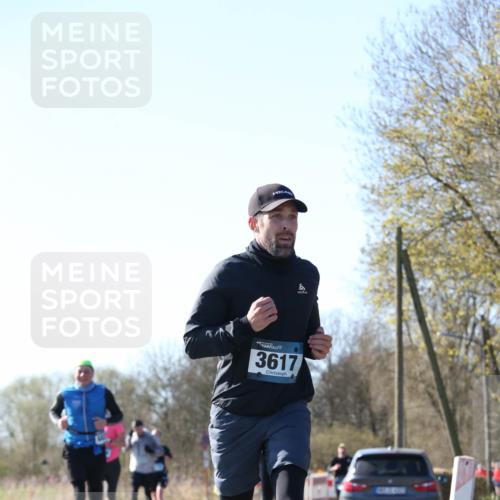 06.04.2025 - 44. Internationalen Wilhelmsburger Insellauf Jannik Wohlers http://msf.ph/oto/7622755 06.04.2025 10:23:37 Laufen 4, 3617 meine-sportfotos.de