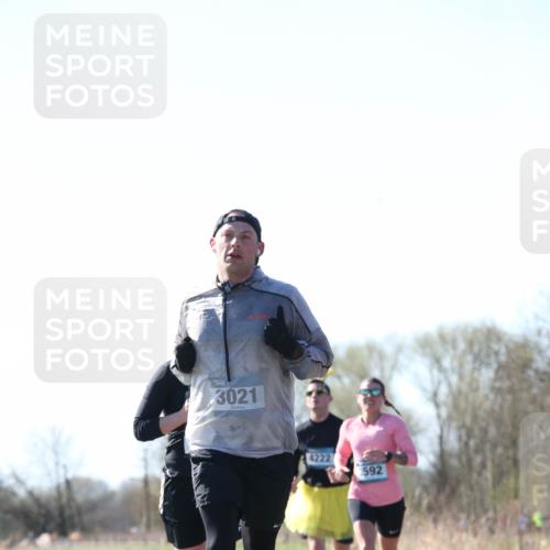 06.04.2025 - 44. Internationalen Wilhelmsburger Insellauf Jannik Wohlers http://msf.ph/oto/7622786 06.04.2025 10:23:45 Laufen 3021, 4222, 592 meine-sportfotos.de