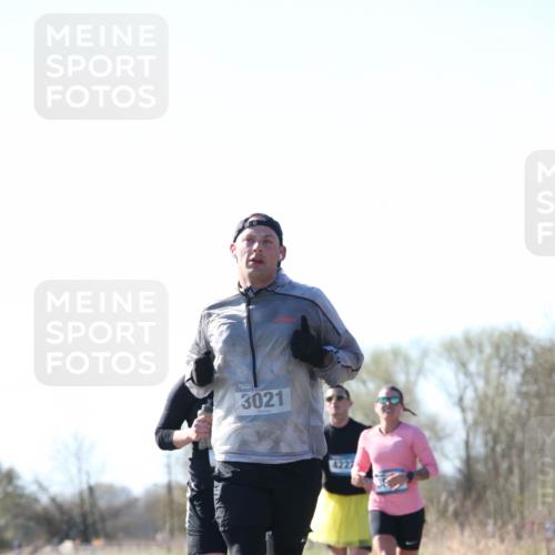 06.04.2025 - 44. Internationalen Wilhelmsburger Insellauf Jannik Wohlers http://msf.ph/oto/7622787 06.04.2025 10:23:45 Laufen 3021, 422 meine-sportfotos.de