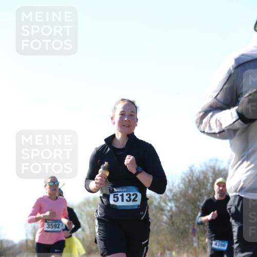 06.04.2025 - 44. Internationalen Wilhelmsburger Insellauf Jannik Wohlers http://msf.ph/oto/7622799 06.04.2025 10:23:48 Laufen 3592, 5132, 4380 meine-sportfotos.de